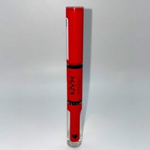 NYX SHINE LOUD HIGH SHINE LIP COLOR
High-shine, long-lasting lip gloss